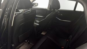 BMW 320 bild 12
