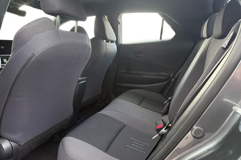 Toyota C-HR bild 13