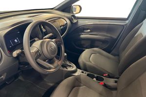 Toyota Aygo X bild 6