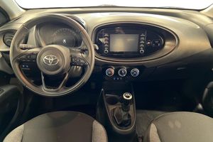 Toyota Aygo X bild 8