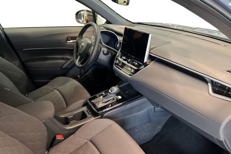 Toyota Corolla Cross bild 7