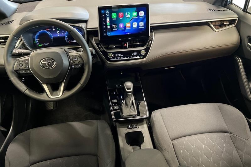 Toyota Corolla Cross bild 9