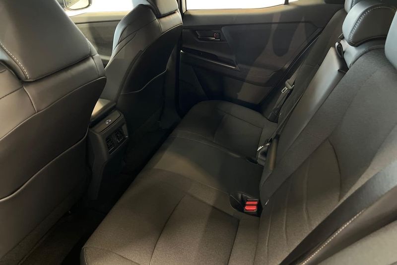 Toyota C-HR bild 11