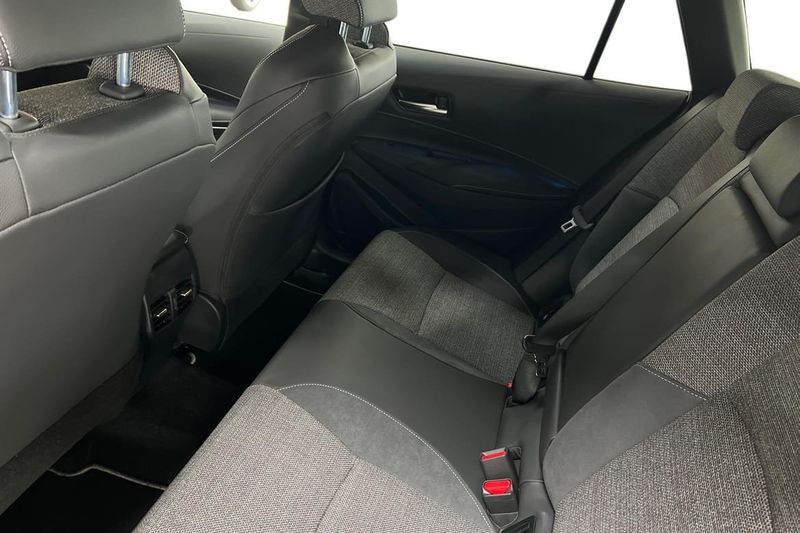 Toyota Corolla bild 5