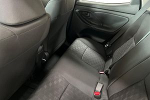 Toyota Yaris bild 12