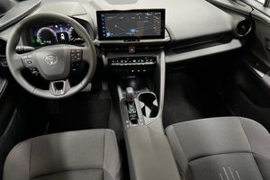 Toyota C-HR bild 2