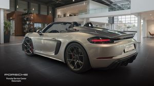 Porsche 718 bild 2