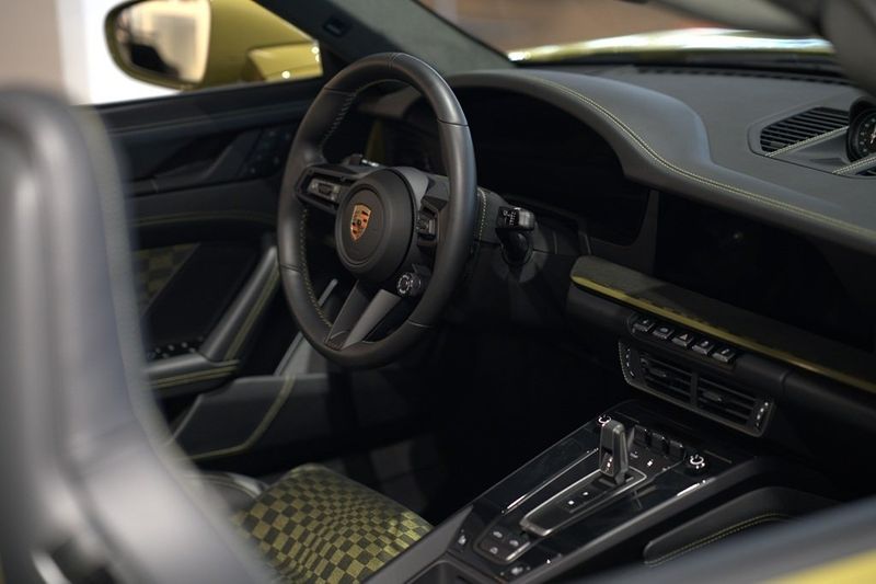 Porsche 992 bild 8
