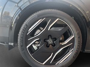 Peugeot e-3008 bild 5