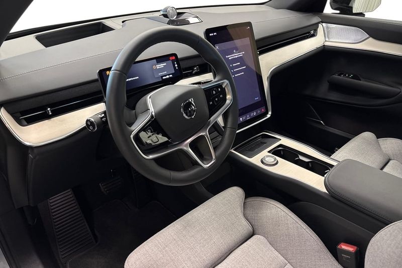 Volvo EX90 bild 8