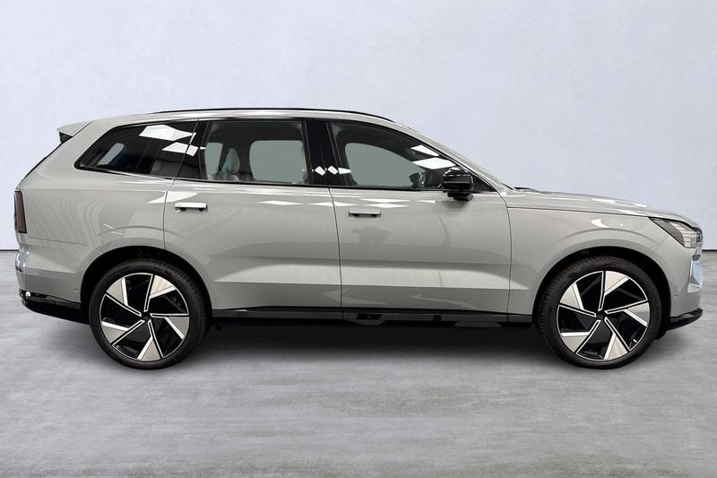 Volvo EX90 bild 3