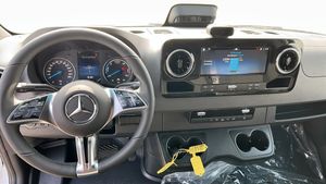 Mercedes Sprinter bild 4