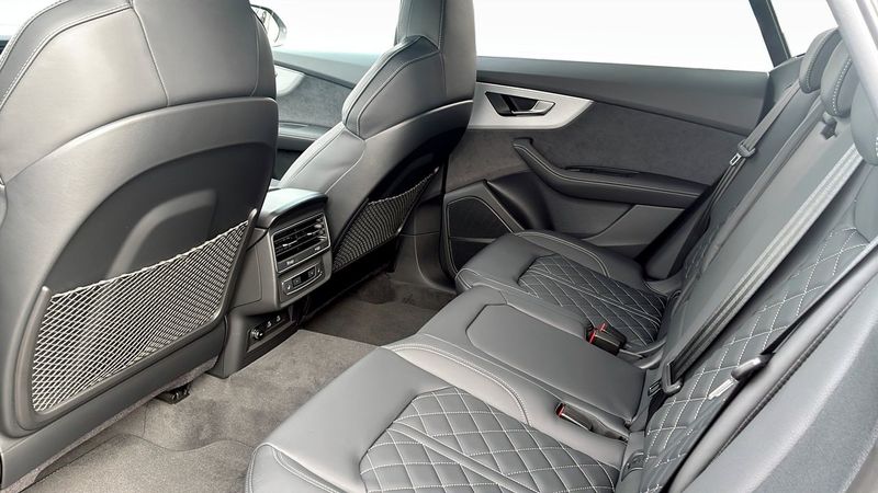 Audi Q8 bild 12