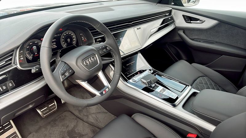 Audi Q8 bild 7