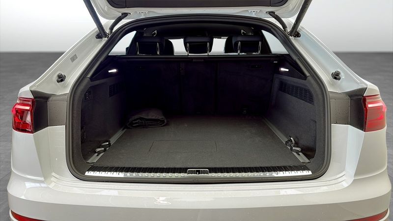 Audi Q8 bild 13