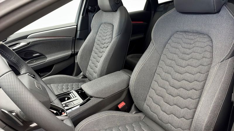 Audi A6 e-tron bild 8