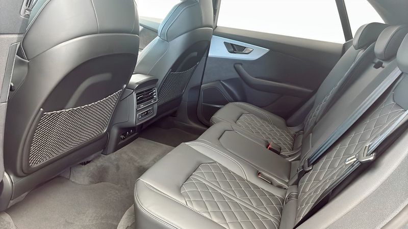 Audi Q8 bild 12