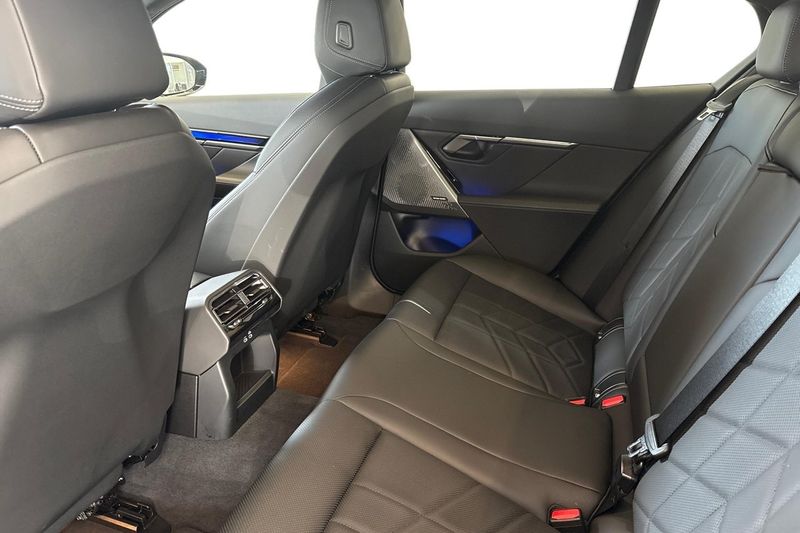 BMW 530 bild 11