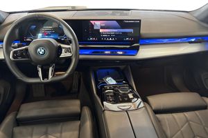 BMW 530 bild 8