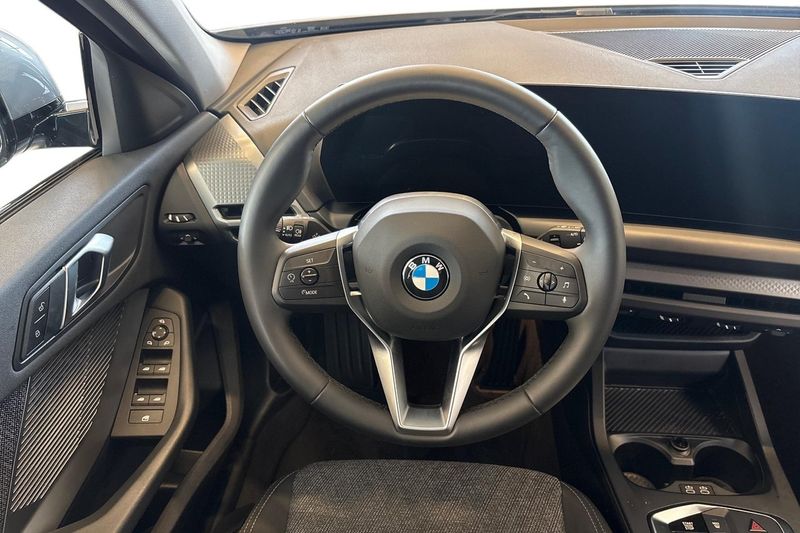 BMW 120 bild 9