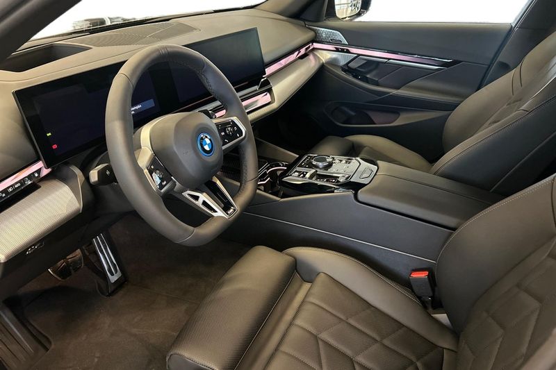 BMW 530 bild 11