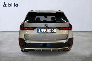 BMW iX1 bild 4
