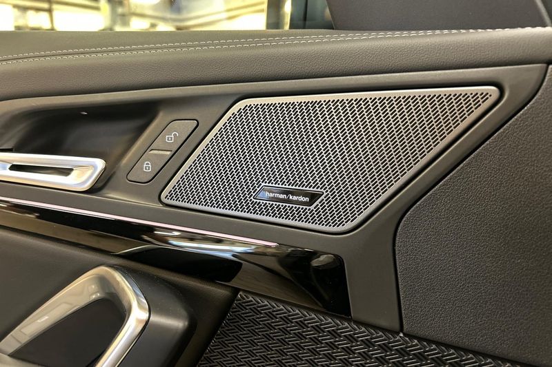 BMW iX1 bild 19