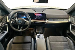 BMW X1 bild 8