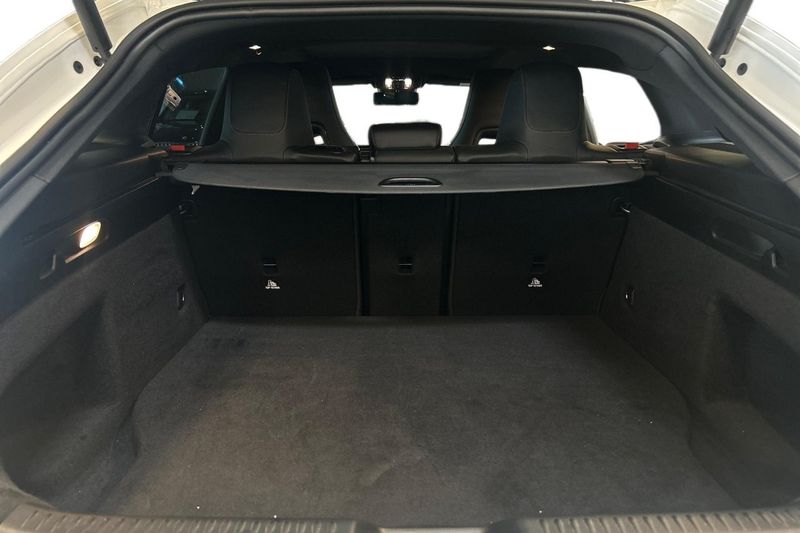 Mercedes CLA250 bild 10