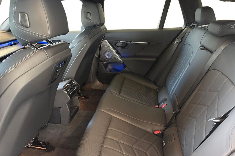 BMW 530 bild 11