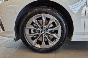 BMW 120 bild 14
