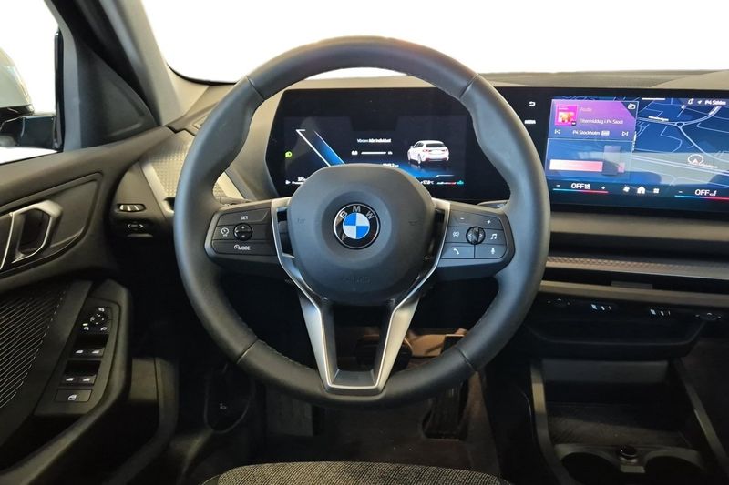BMW 120 bild 9