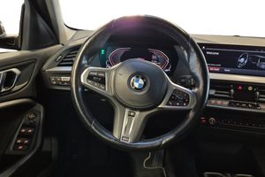 BMW 118 bild 9