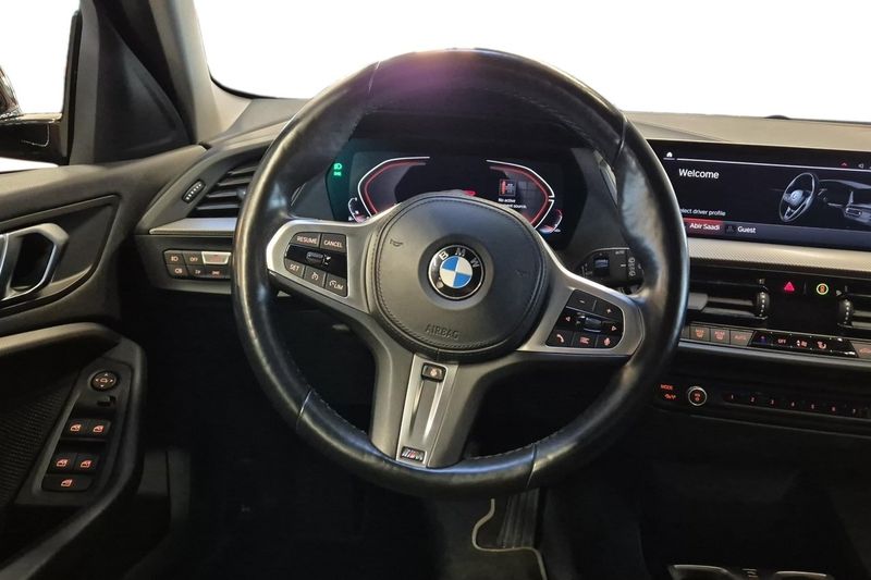 BMW 118 bild 9
