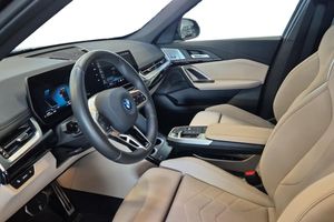 BMW X1 bild 12