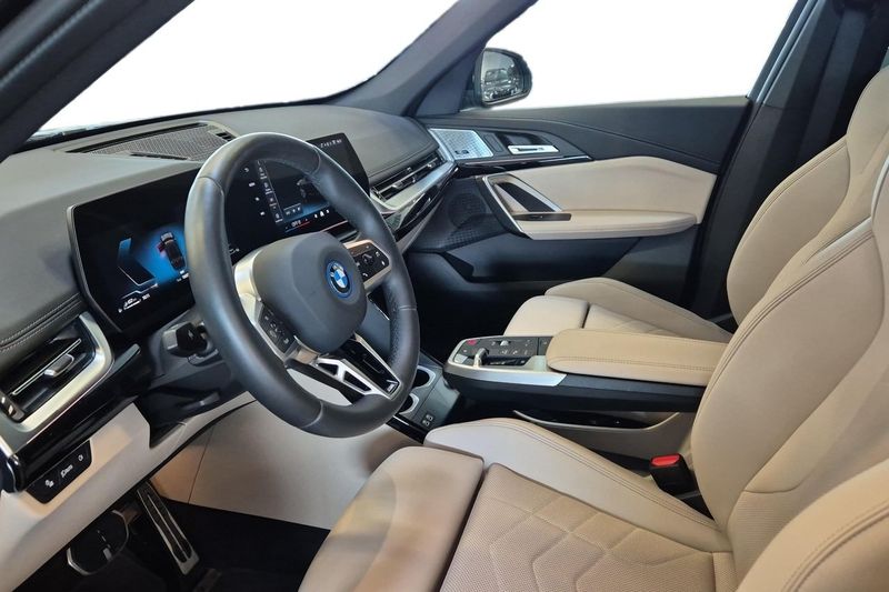 BMW X1 bild 12