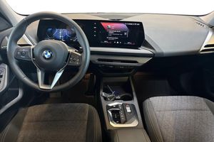 BMW 120 bild 8