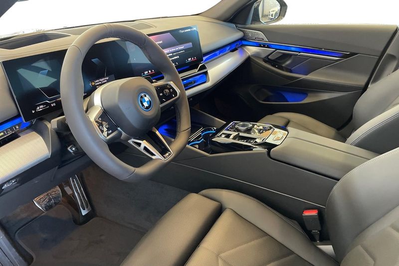 BMW 530 bild 10