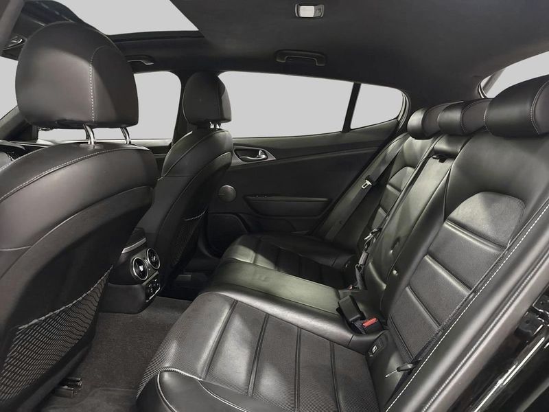 Kia Stinger bild 10