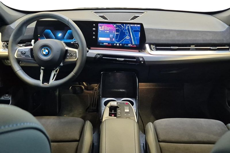 BMW X1 bild 8