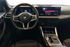BMW i4 bild 15