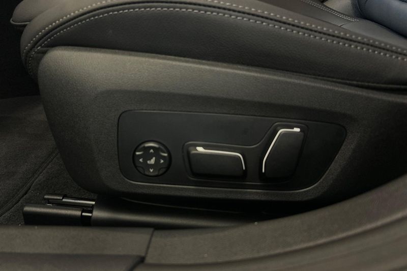 BMW i4 bild 22