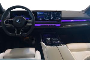 BMW 530 bild 11