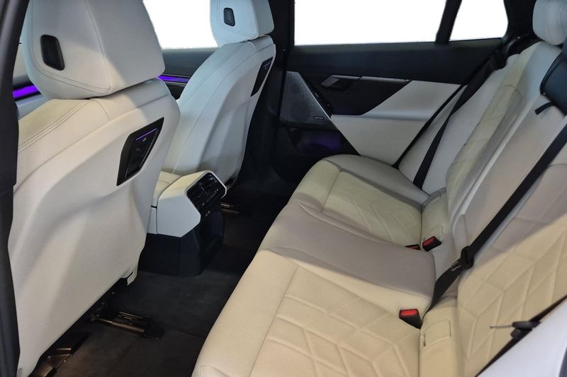 BMW 530 bild 14