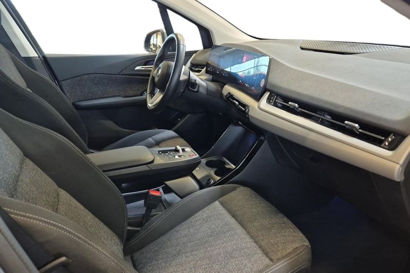 BMW 225 bild 6