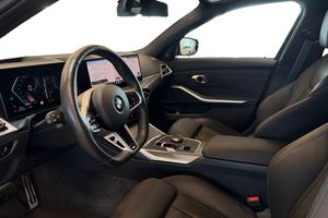 BMW 320 bild 18