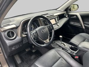 Toyota RAV4 bild 13