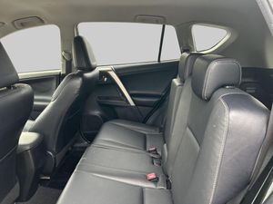 Toyota RAV4 bild 10