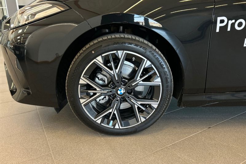 BMW 120 bild 6