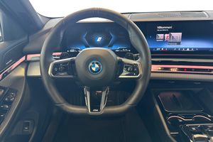 BMW 530 bild 11